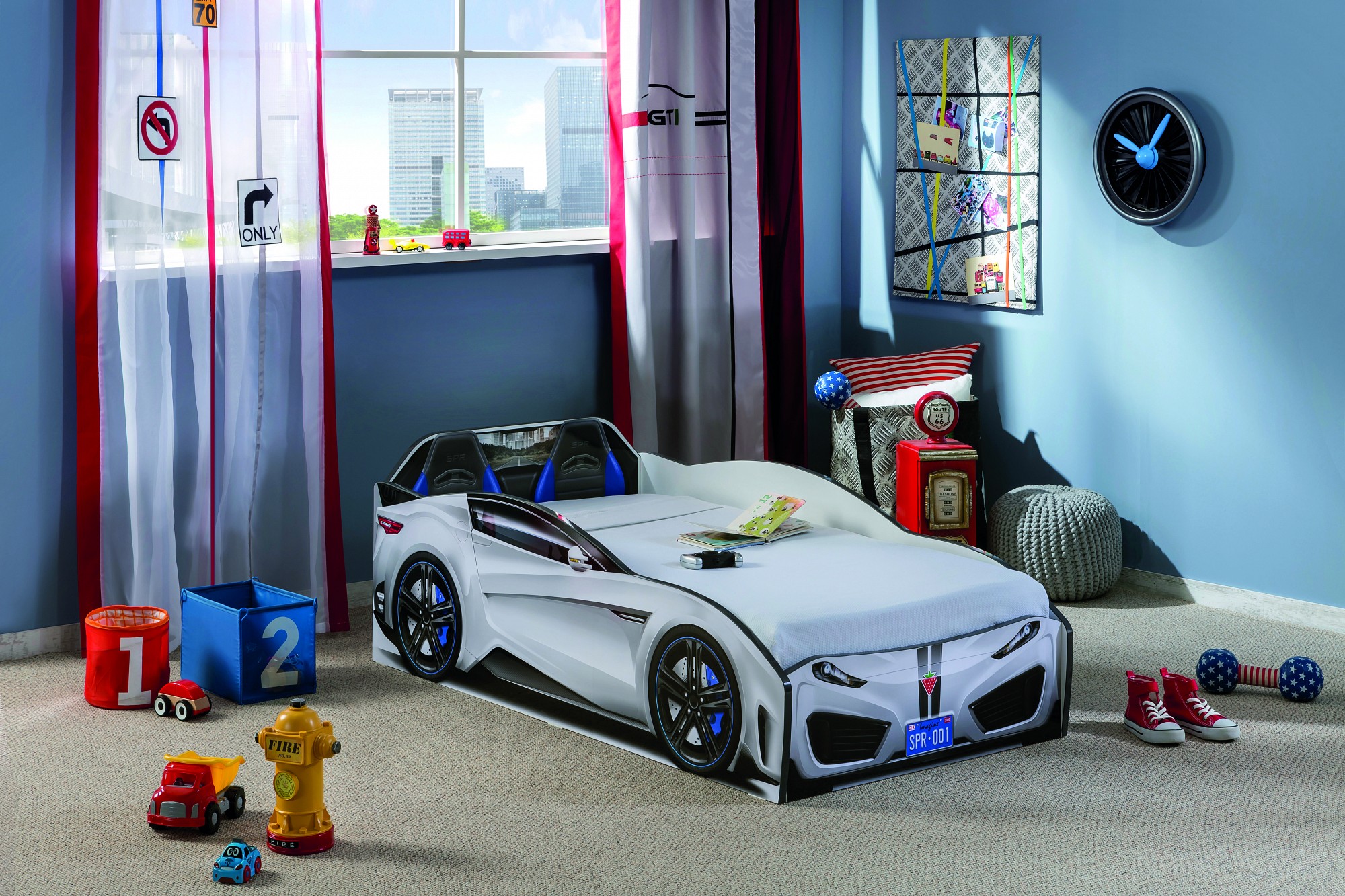 детская мебель с кроватью машиной